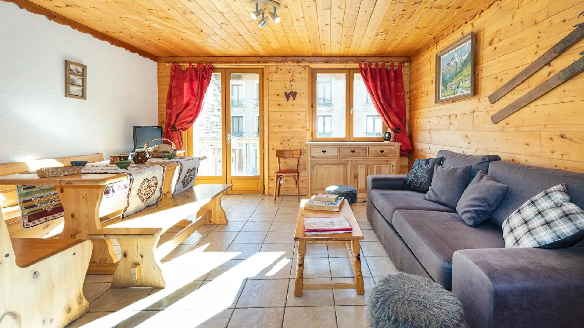 Apartment Chalet L'Etagne Bessans